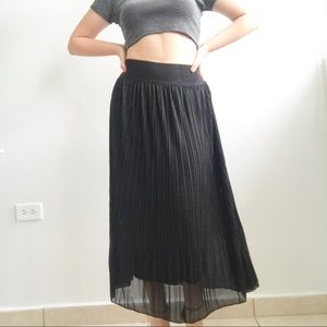 The “I’m going out tonight with the girls” skirt